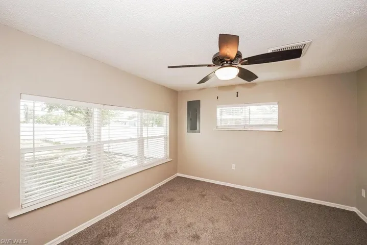 8277 Chesebro Ave, North Port, Florida 34287