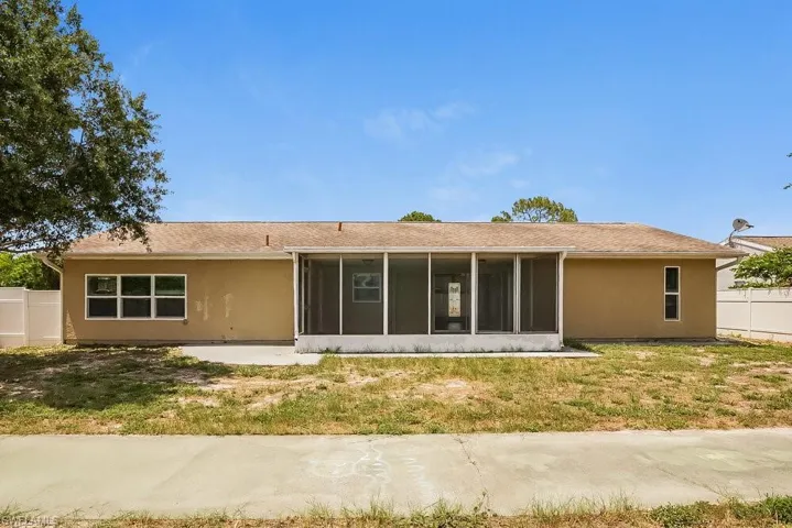 8277 Chesebro Ave, North Port, Florida 34287