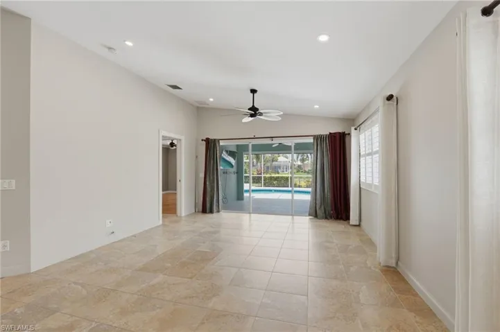 28207  Islet  TRL, Bonita Springs, FL 34135
