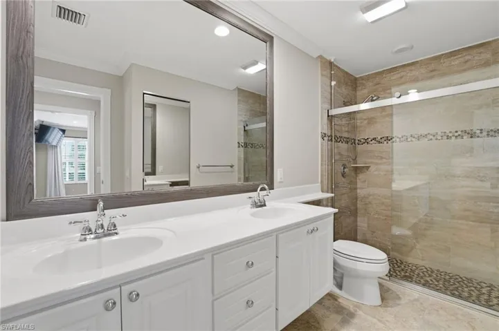 28207  Islet  TRL, Bonita Springs, FL 34135
