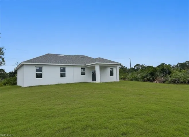 3120 72nd St W, Lehigh Acres, Florida 33971