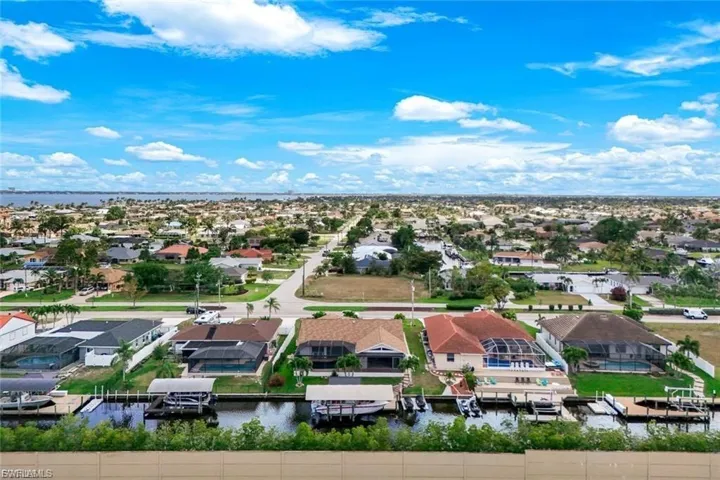 2013 Everest Pkwy, Cape Coral, Florida 33904
