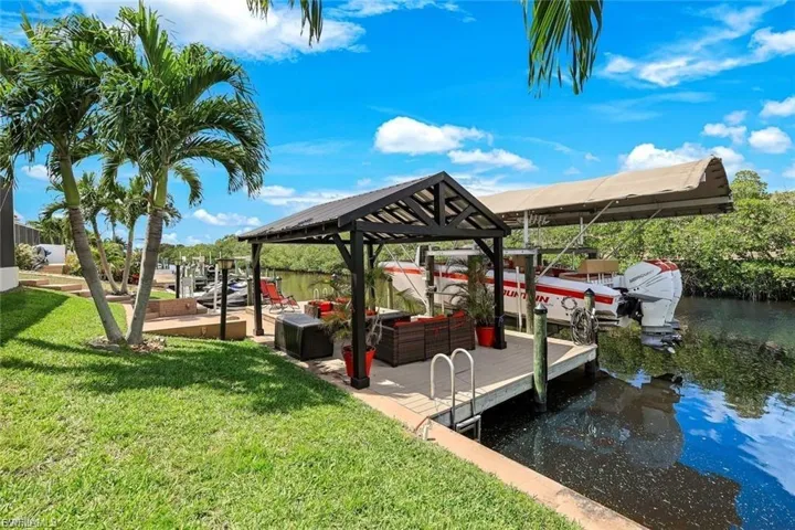2013 Everest Pkwy, Cape Coral, Florida 33904