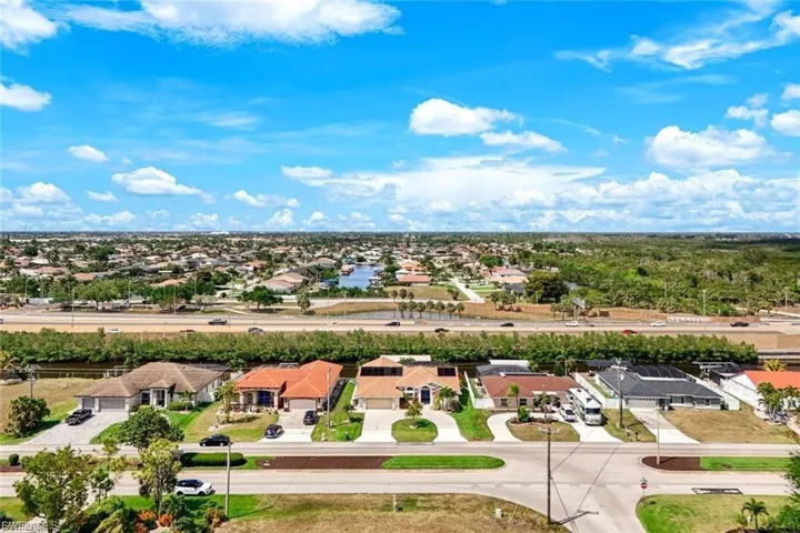 2013 Everest Pkwy, Cape Coral, Florida 33904