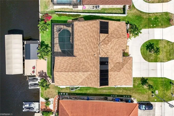 2013 Everest Pkwy, Cape Coral, Florida 33904