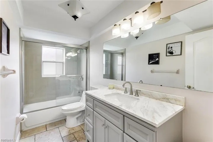 2013 Everest Pkwy, Cape Coral, Florida 33904