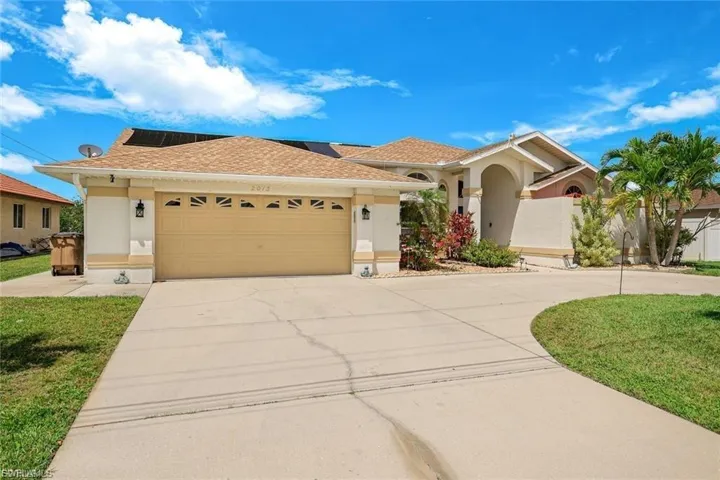 2013 Everest Pkwy, Cape Coral, Florida 33904