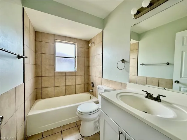 2nd Bathroom