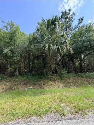 2830 Ne 70th Ave, Naples, Florida 34120