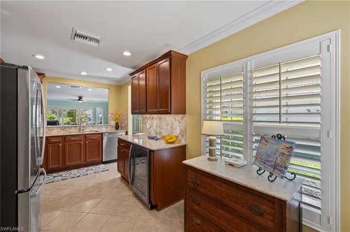 Lots of Cabinets