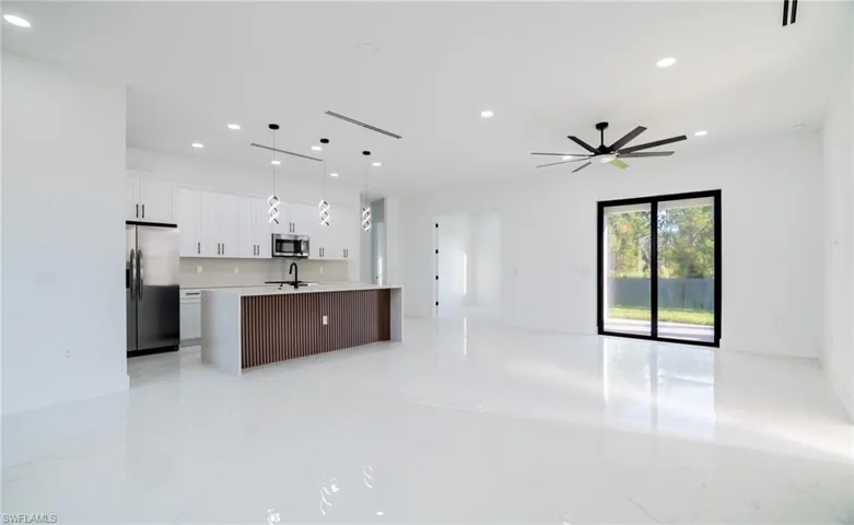 2516 24th St W, Lehigh Acres, Florida 33971