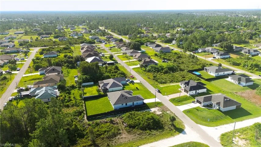 2516 24th St W, Lehigh Acres, Florida 33971
