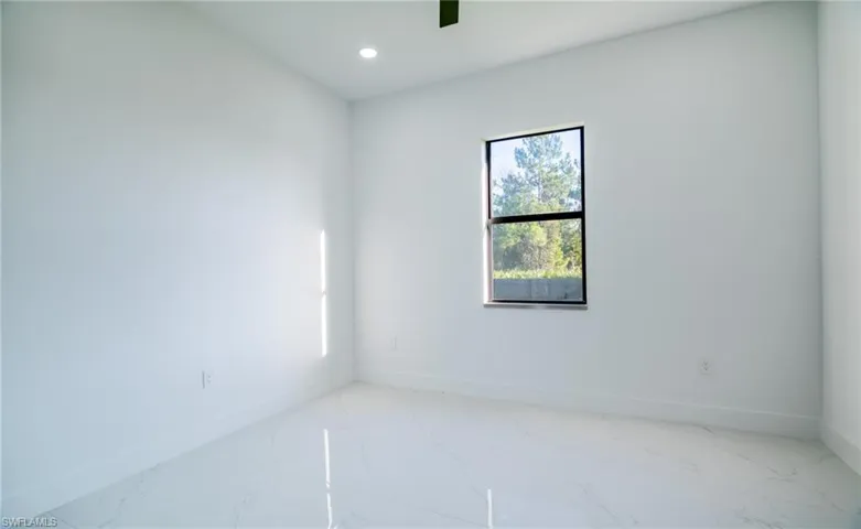 2516 24th St W, Lehigh Acres, Florida 33971