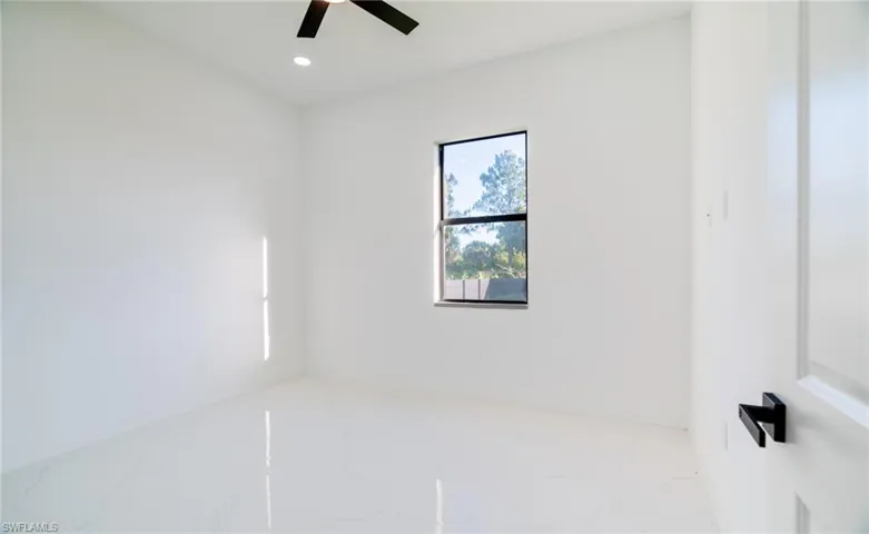 2516 24th St W, Lehigh Acres, Florida 33971