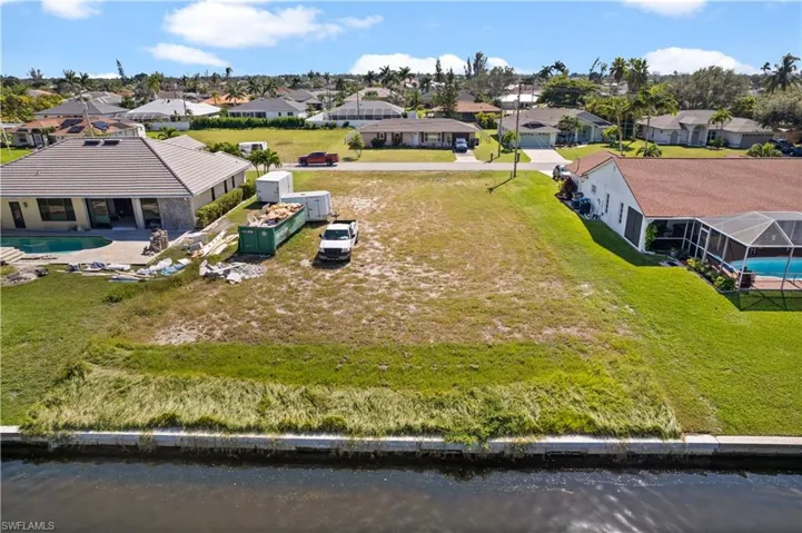 229 Se 28th Ter, Cape Coral, Florida 33904