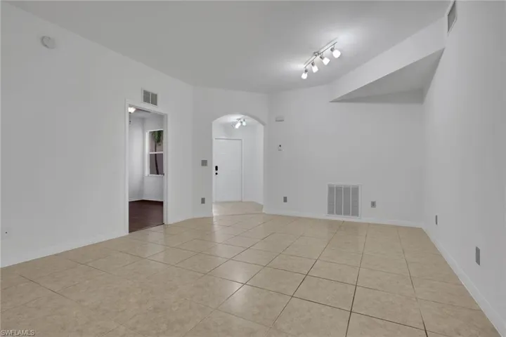 11837 Bayport Ln 703, Fort Myers, Florida 33908