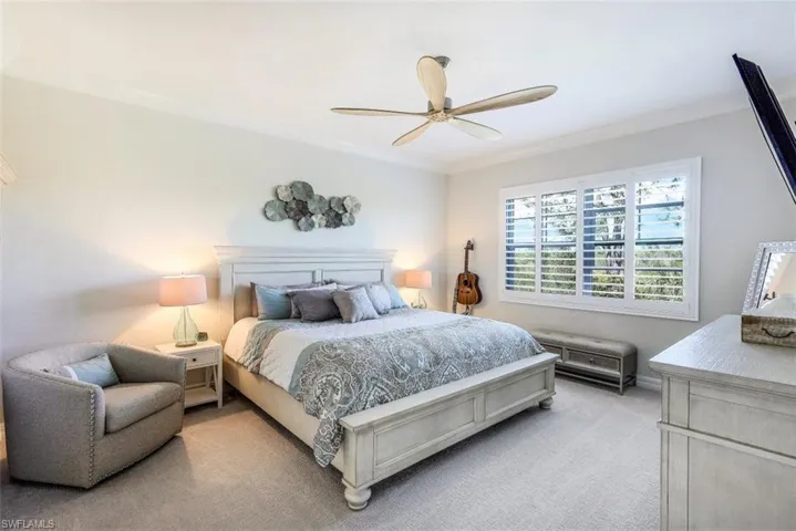 164  Indies E DR, Naples, FL 34114