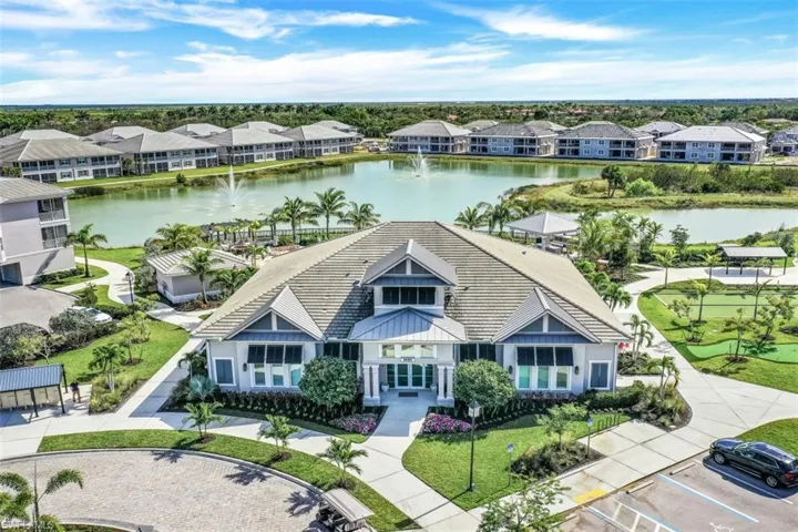 164  Indies E DR, Naples, FL 34114