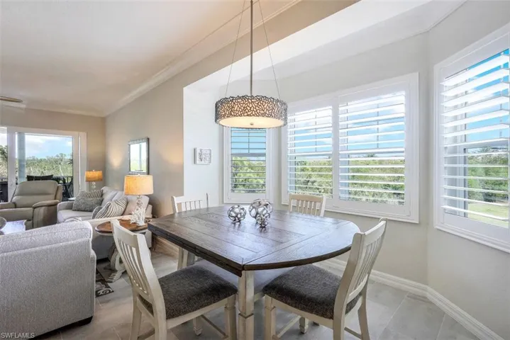 164  Indies E DR, Naples, FL 34114