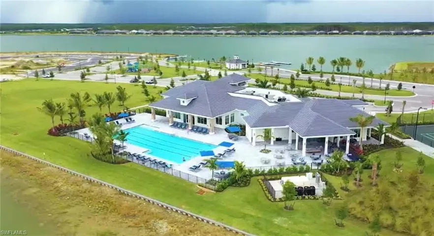 14985 Blue Bay Cir, Fort Myers, Florida 33913