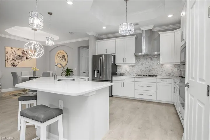 14985 Blue Bay Cir, Fort Myers, Florida 33913