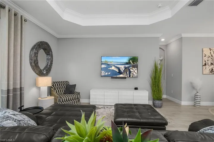 14985 Blue Bay Cir, Fort Myers, Florida 33913