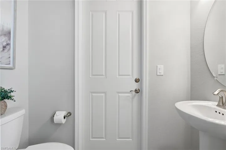 1/2 Bath- Pool Bath