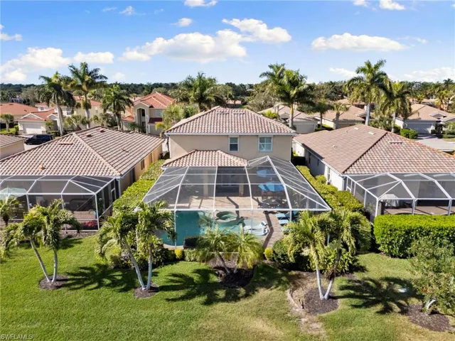 Largest Lanai in Reflection Lakes.