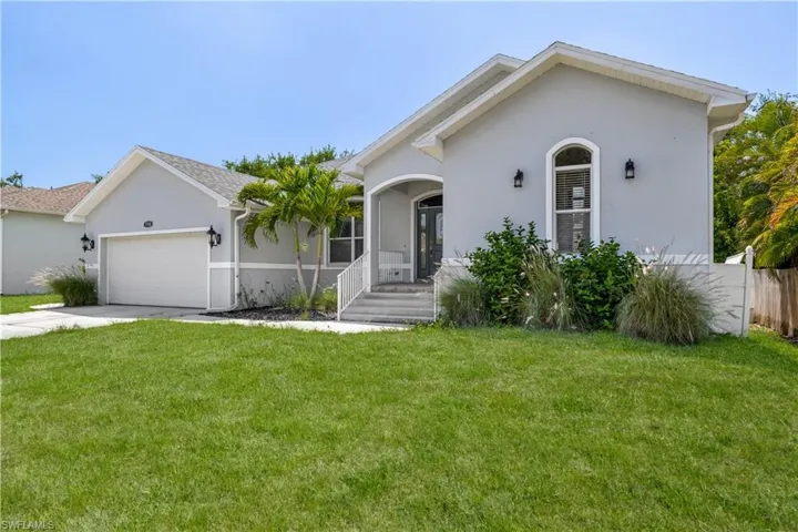 7930  Sandel Wood W CIR, Fort Myers, FL 33908