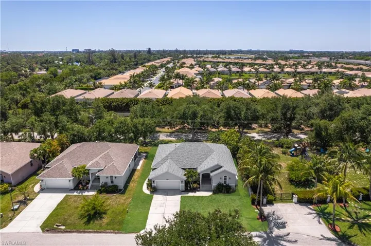 7930  Sandel Wood W CIR, Fort Myers, FL 33908
