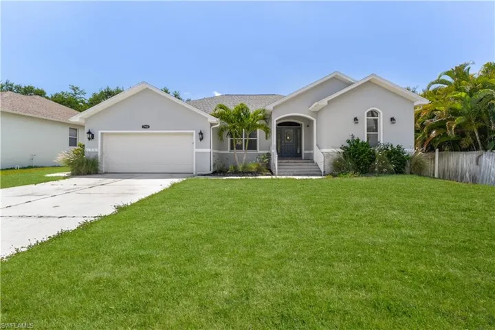 7930  Sandel Wood W CIR, Fort Myers, FL 33908