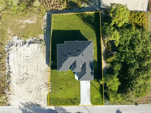 View from above of property with property parcel outlined