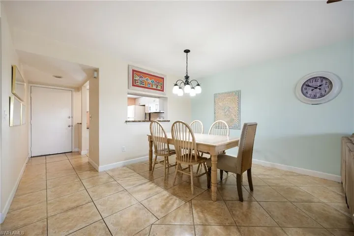 3813 Se 11th Pl 1214, Cape Coral, Florida 33904