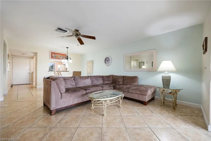 3813 Se 11th Pl 1214, Cape Coral, Florida 33904