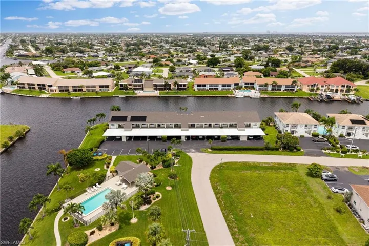 3813 Se 11th Pl 1214, Cape Coral, Florida 33904