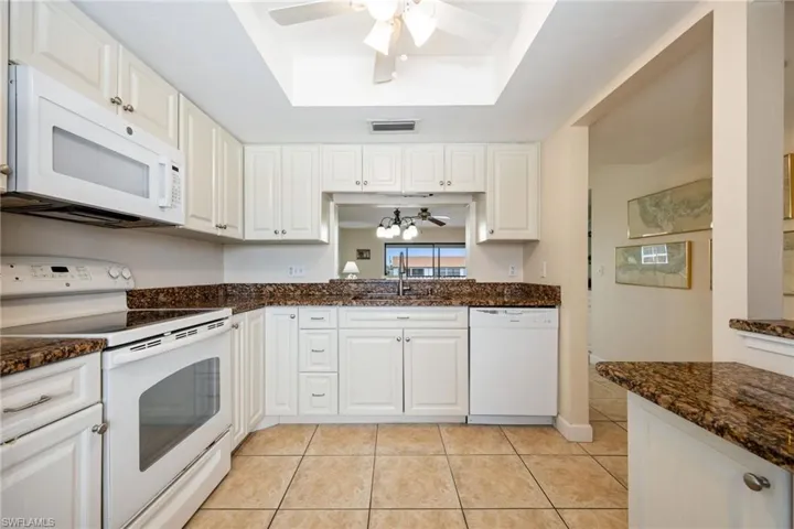 3813 Se 11th Pl 1214, Cape Coral, Florida 33904