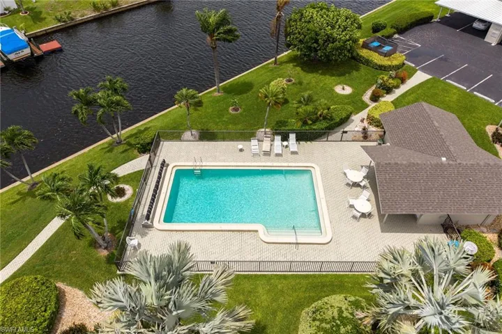 3813 Se 11th Pl 1214, Cape Coral, Florida 33904
