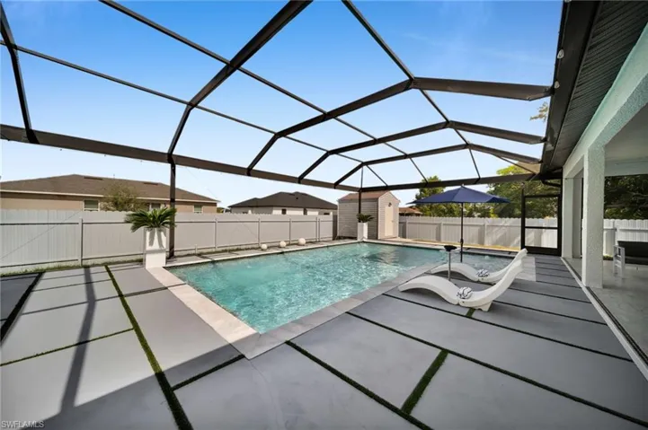 1002 Ne 2nd Ave, Cape Coral, Florida 33909