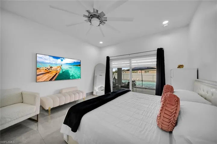 1002 Ne 2nd Ave, Cape Coral, Florida 33909