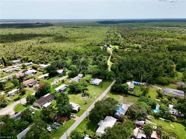 238 Old Train Ln, Other, Florida 34137