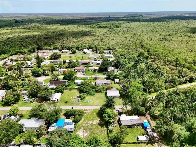238 Old Train Ln, Other, Florida 34137