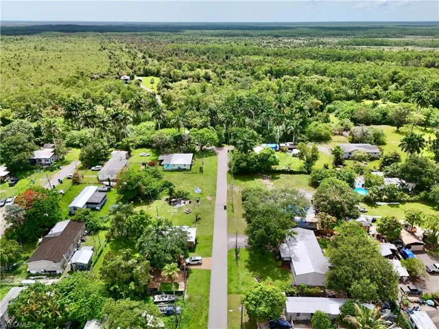 238 Old Train Ln, Other, Florida 34137