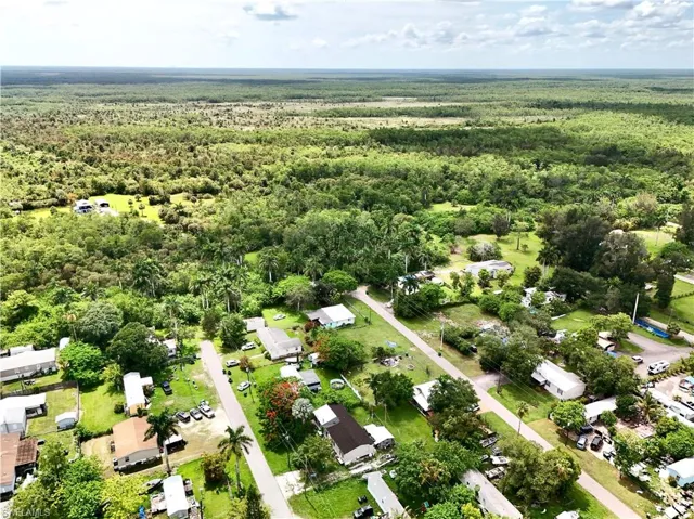 238 Old Train Ln, Other, Florida 34137