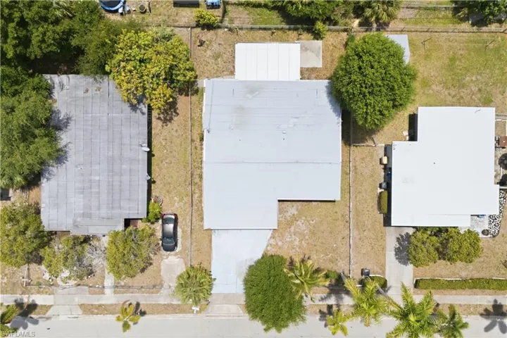 3026  2nd  ST, Fort Myers, FL 33916