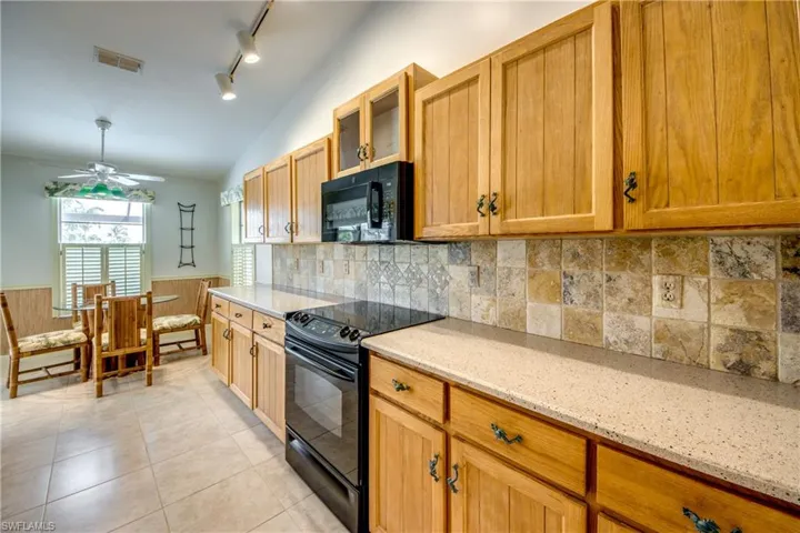 205 Sw 8th St, Cape Coral, Florida 33991