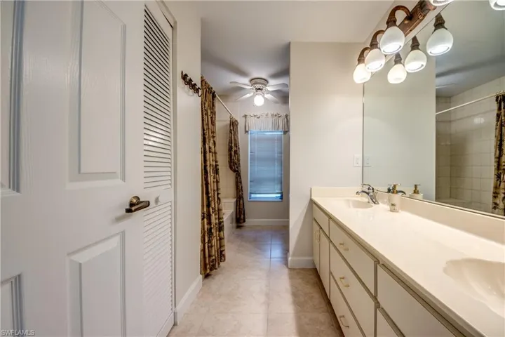 205 Sw 8th St, Cape Coral, Florida 33991