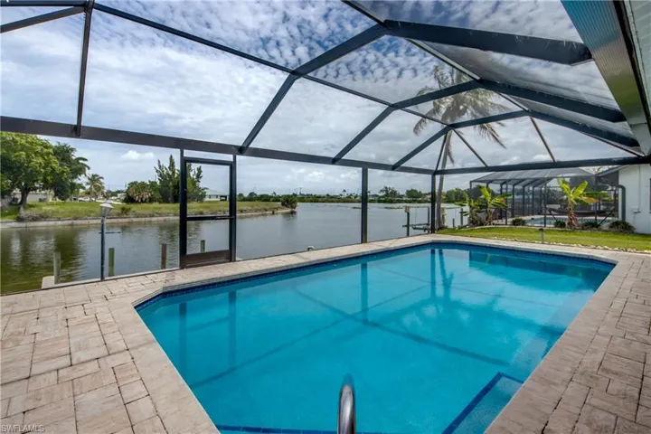 205 Sw 8th St, Cape Coral, Florida 33991