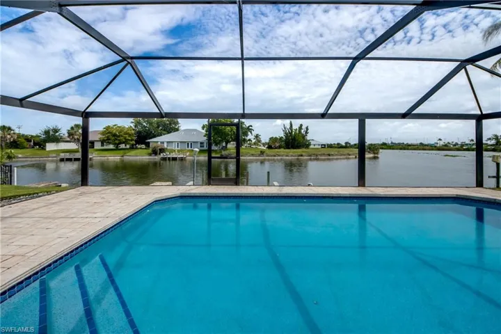 205 Sw 8th St, Cape Coral, Florida 33991