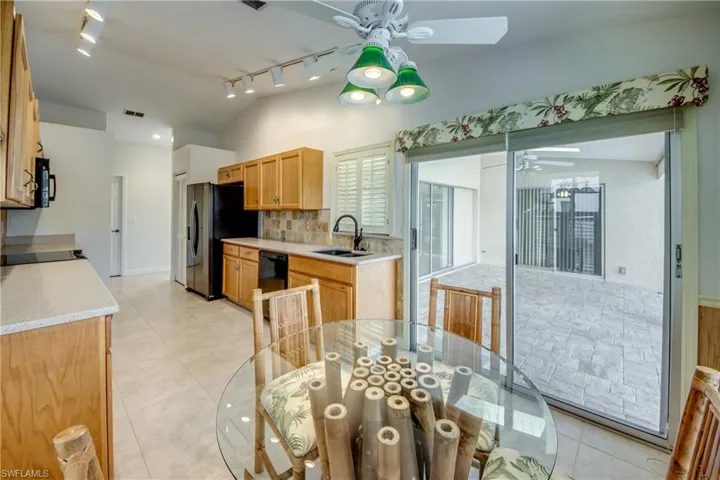 205 Sw 8th St, Cape Coral, Florida 33991