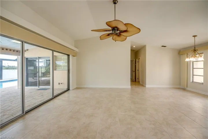 205 Sw 8th St, Cape Coral, Florida 33991